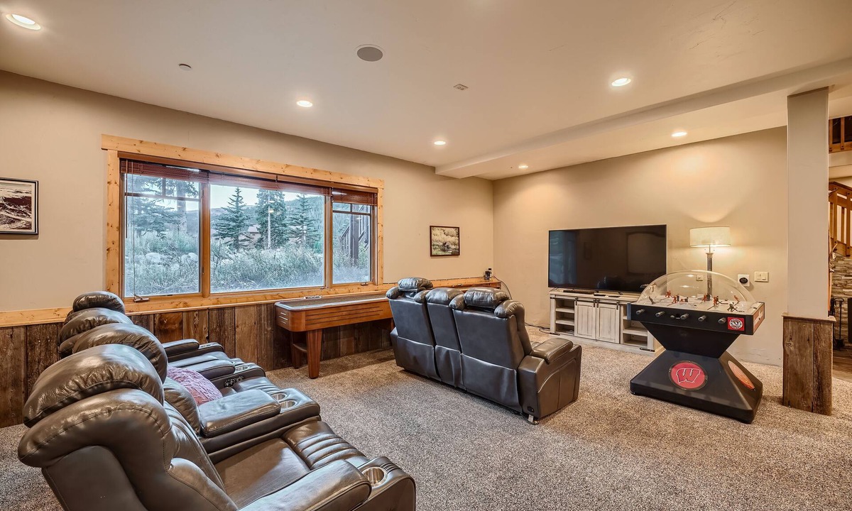 Blue River House | Luxe BlueRiver Home, Private Movie Theater, Billiards, Hot Tub, Heated Garage