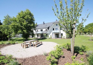 Beachfront vacation rental with a balcony, access to the pool and sauna - Rex Rugia H-1010 - in Göhren