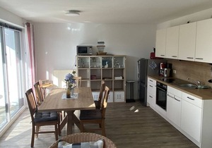 Quiet location, vacation apartment with terrace and garden - Ferienhaus Solamar FeWo EG in Breege