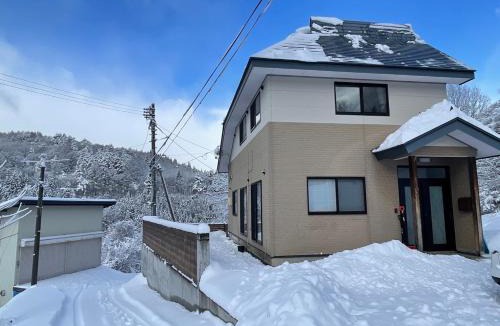 Yamanouchi Apartment | Five Peaks Ryuoo