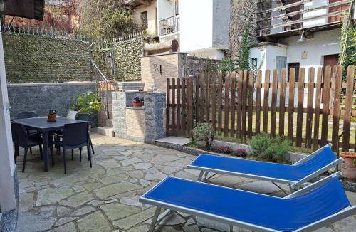 Brovello-Carpugnino House | La corte