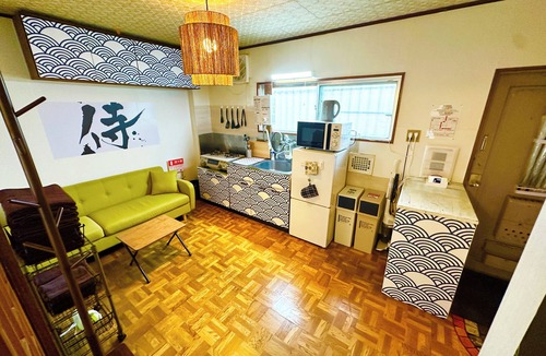 Kita Apartment | Nostalgic Japan! Direct to Shinjuku & Shibuya on JR Station.