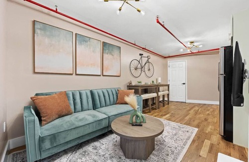 Bedford-Stuyvesant Apartment | Only in Brooklyn 2BR + Backyard Full Kitchen