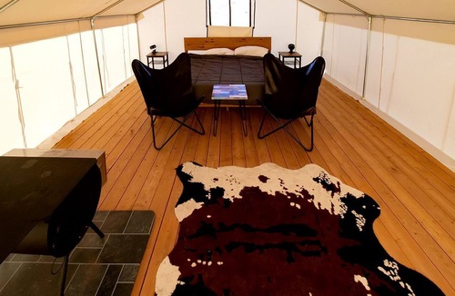 Mosca RV Rental | Remote Safari Tent with Breakfast Included and Amazing Views in Colorado