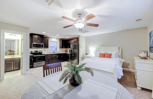 Charleston House | Southern Charm Studio