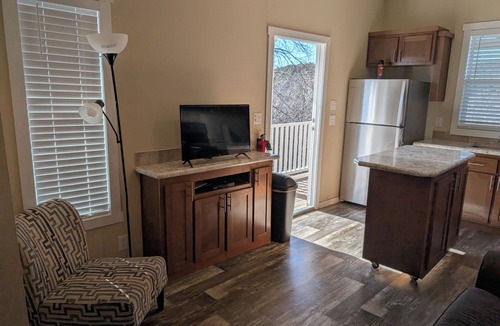 Davis Cabin | The Most Beautiful Views in Turner Falls