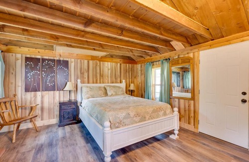 Allenspark Apartment | 'Wapiti' Allenspark Cabin Near Rocky Mountains!