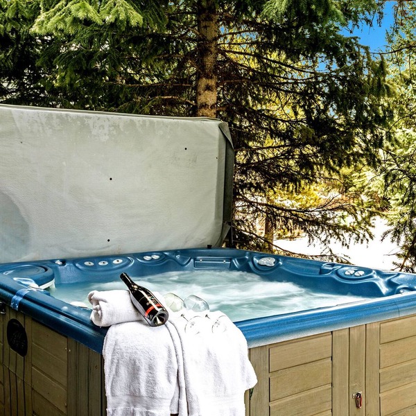 East Vail Mountain Home - VRBO Rated 5 Star Guest Favorite ToV STR Lic. # 026398 in Vail