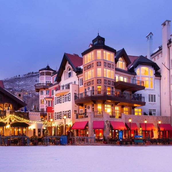 Luxury Alpine Room + Fireplace | Rooftop Hot Pools in Vail
