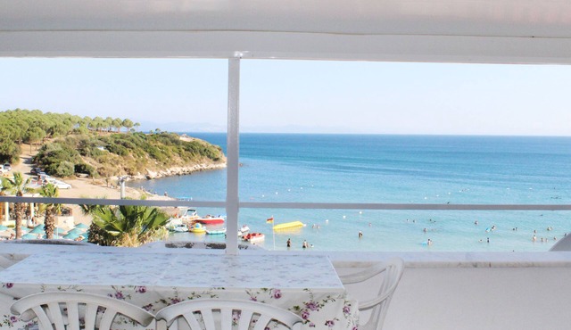 13 Beachside Seaview Apartments in Didim