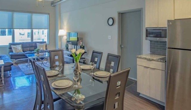 2 Bedroom Apartment Near EMORY University Hospital in Atlanta