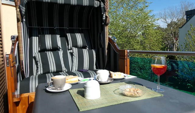 2 rooms apartment in the Kurparkcarree, with elevator to the 1st floor, beach distance 80m in Breege-Juliusruh