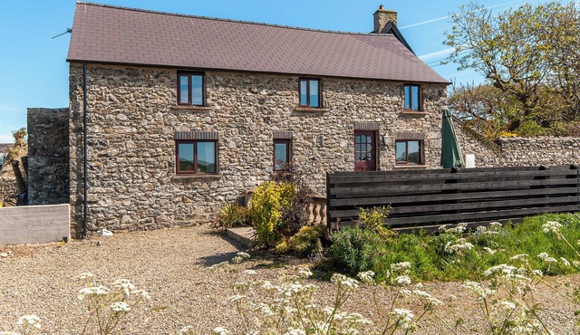 4 bedroom accommodation in St Davids, near Whitesands in St Brides