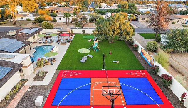 7BR Scottsdale Resort | Pool Sport Court Spa in Scottsdale
