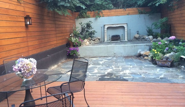A Temporary Accommodation That Has Been Exquisitely Designed. in Brooklyn
