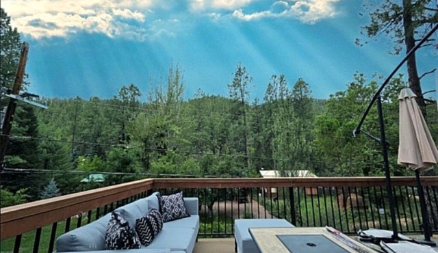 Applecross Cottage at Tonto Creek~Hike, Explore, Hot Tub, Repeat! in Payson
