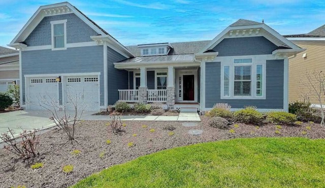 Bayside Resort home with bunk/playroom, deck, & access to pool, hot tub, & sauna in Selbyville