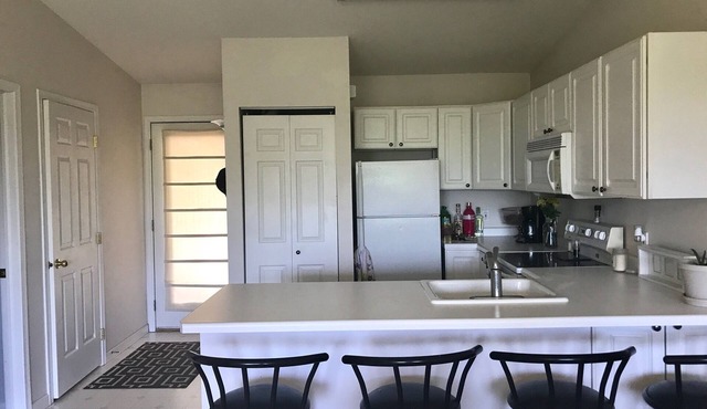 Beautiful bluff top condo overlooking Coffee Mill Ski and Mississippi river. in Wabasha