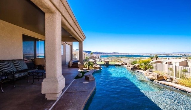Best View in Havasu! Luxury Home with Pool/Spa/Putting Green in Lake Havasu City