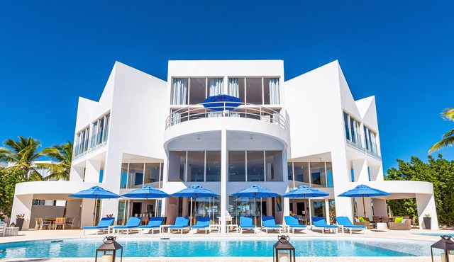 Blue Diamond (5.5 beds) in BWI