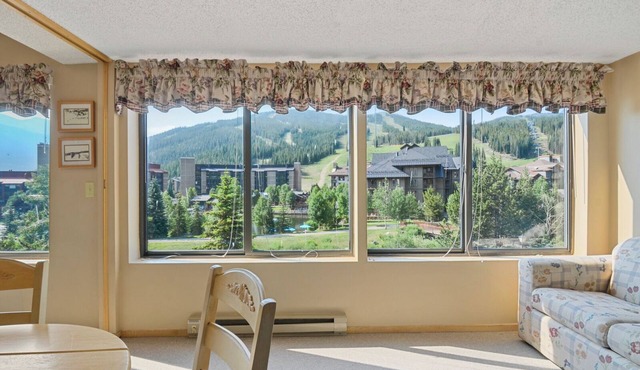 Bridge End 3 Bedroom Condo #202 by RedAwning in Copper Mountain