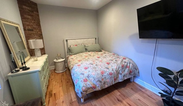 Charming 1-bedroom apartment in vibrant Brooklyn in Brooklyn