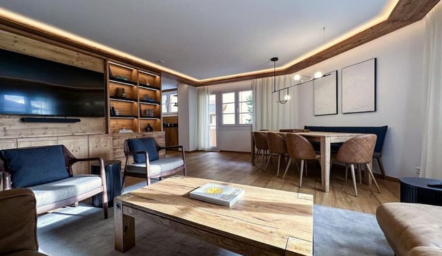 Chic Alpine Elegance: Designer Retreat in Samedan in Samedan
