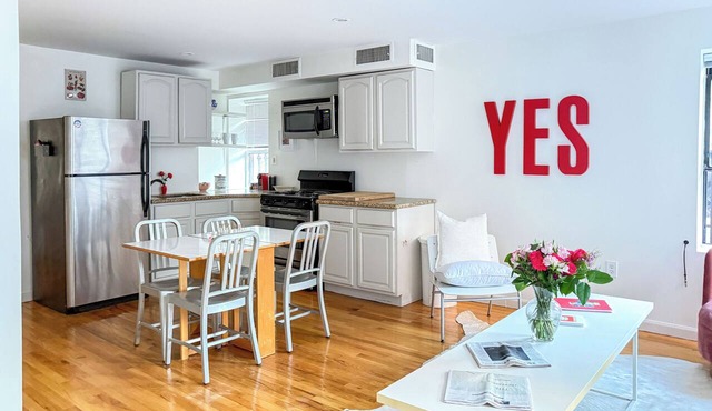 Cozy Brooklyn Apt. In Sought-After Neighborhood. Furnished Monthly. Sleeps 3 in Brooklyn