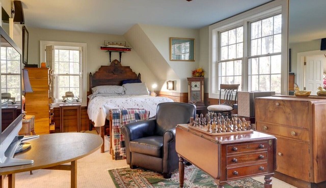 Cozy Studio on 7 Acres, Near Downtown Atlanta! in Atlanta