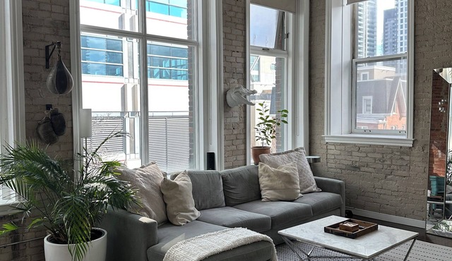 Downtown heritage brick loft with 16' ceilings in Toronto