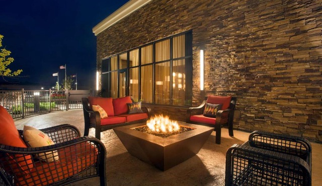 Embassy Suites by Hilton Akron Canton Airport in North Canton
