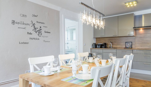 Exclusive backyard loft, quiet, in HH-Uhlenhorst, car parkling space possible in Hamburg