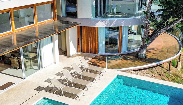"Experience a unique moment in a corner of tranquility and natural beauty!" in Tarcoles