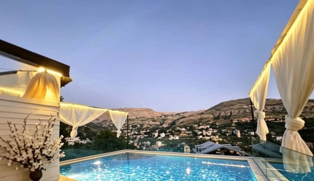 Faraya Private Rooftop pool with panoramic mountain view with 2 bedrooms Chalet in Faraiya