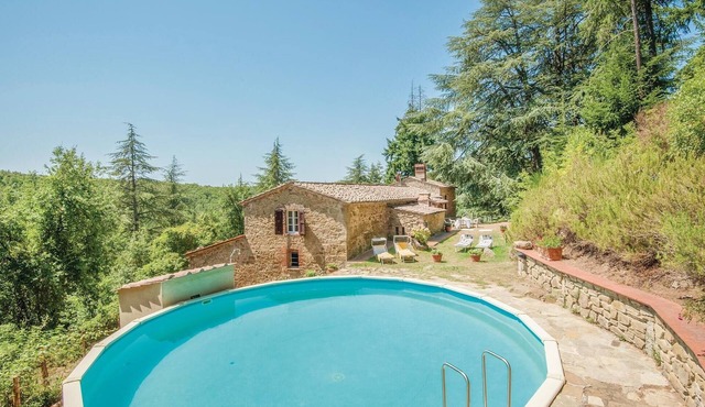 Gorgeous home in Gaiole in Chianti (SI) in Gaiole in Chianti (SI)