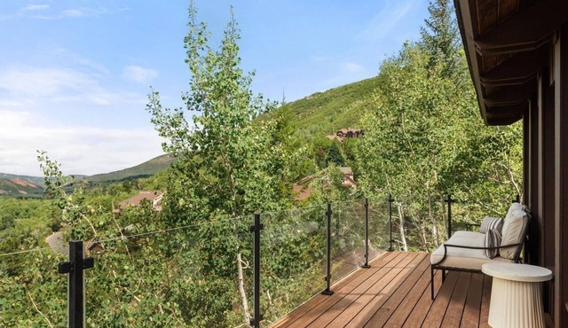 Great Mountain Home Aspen, Great Views, Near Town in Aspen