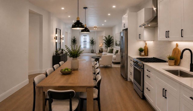 Huge Luxury 3 Bedroom Duplex Apartment in Prime Location in New York