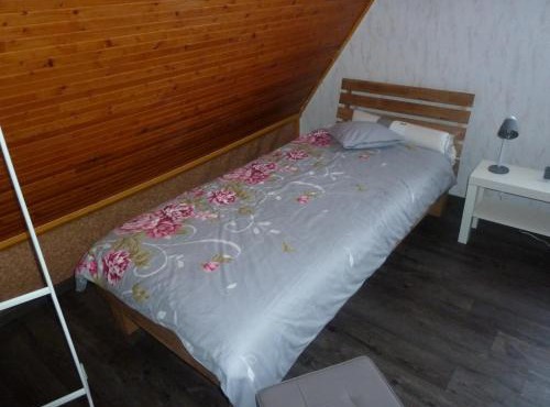 im gelben Haus in Trusen