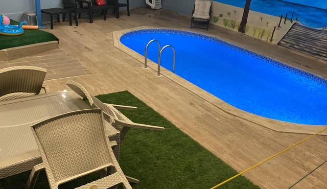 Isıtmalı Havuz Maviköşk in Giresun
