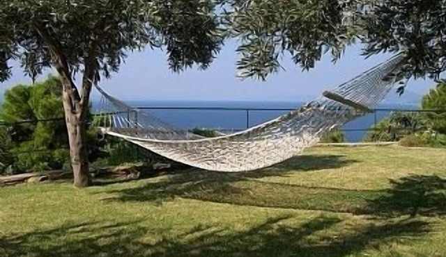 Karavotsakisma Studio & Villa accommodation with Pool in Skiathos