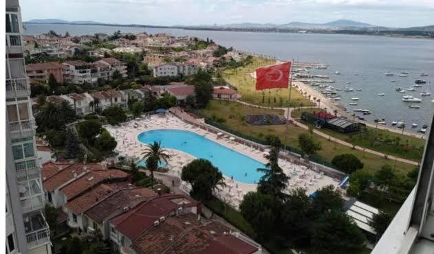 Kastel place in Darıca