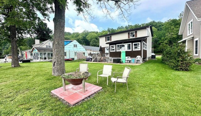 Lippa’s Lake House on Conesus Lake in Conesus