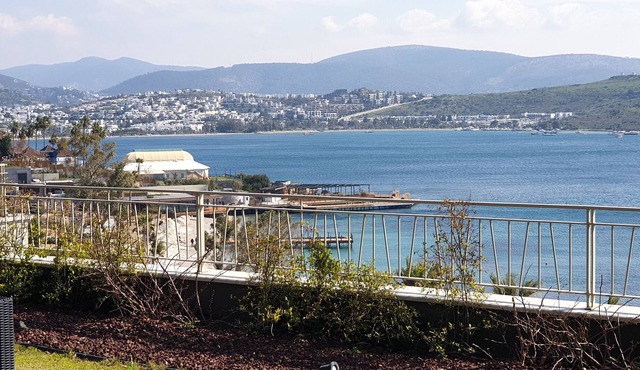 Luxurious suites with a beautiful view 5 min from the beach. in Mugla