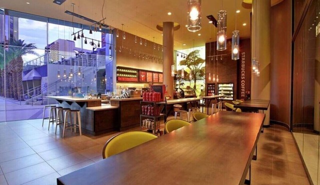Luxury Hilton Elara ~ No Resort Fees in Las Vegas