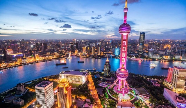 Modern 2 Bedroom Apartment at Pudong Area Shanghai in Shang Hai Shi