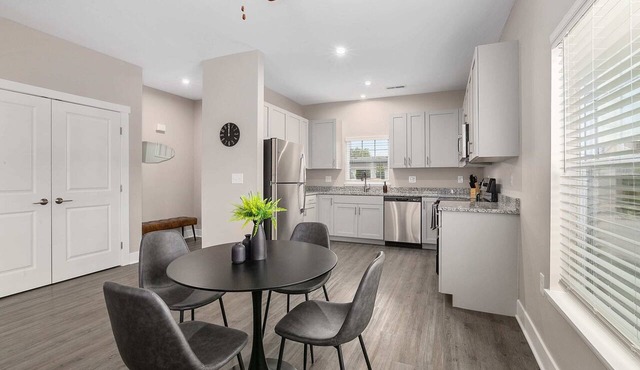 Modern New Build 2BR + 2BA Condo w/Garage + Patio in Wyoming