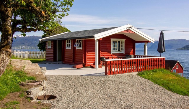 Naustvollen by Interhome in Balestrand
