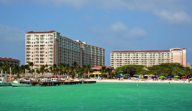 Oceanside - Studio - Marriott's Aruba Surf Club - Full Resort Access in Palm Beach