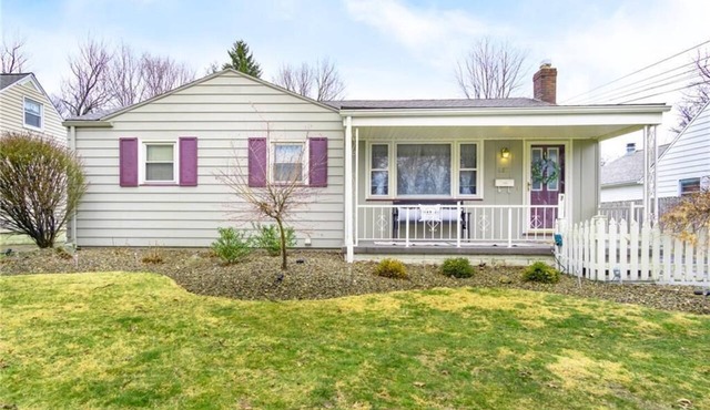 Quiet Ranch Retreat, Close to Everything with Outdoor Bar & Field Views in Boardman
