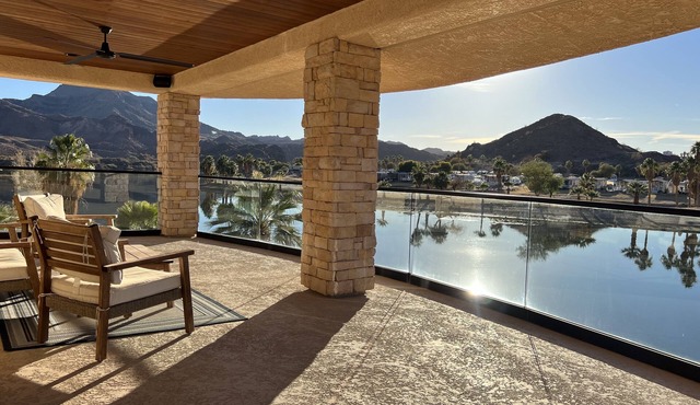 Riverfront with private dock, river views from every room & arcade games! in Parker